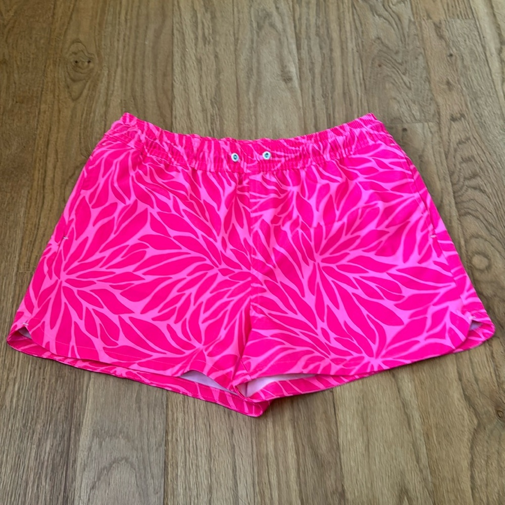 Vineyard Vines kids shorts